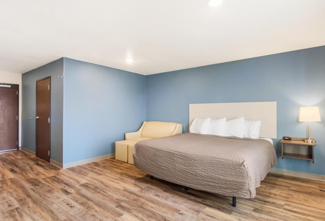 Woodspring Suites Thornton-North Denver Kültér fotó